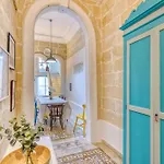 Lovely 4br Maltese With Private Garden & Bbq By 360 Estates Cospicua