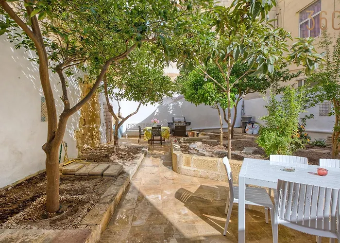 Lovely 4br Maltese With Private Garden & Bbq By 360 Estates * Cospicua