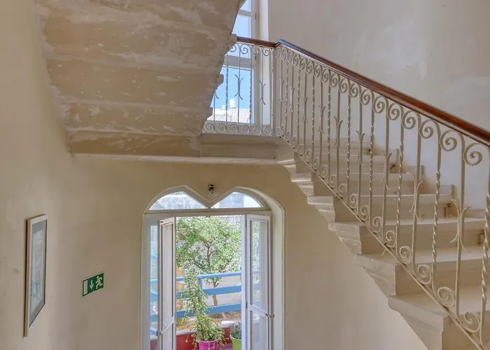 Lovely 4br Maltese With Private Garden & Bbq By 360 Estates * Cospicua