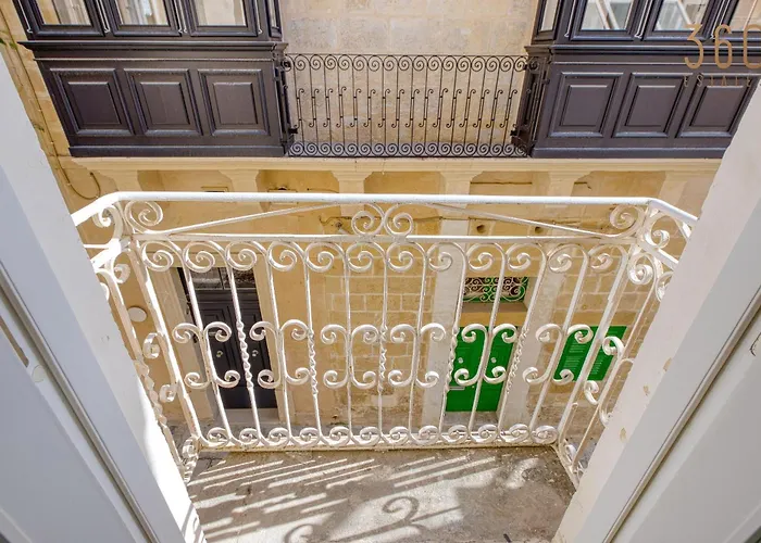 Lovely 4br Maltese With Private Garden & Bbq By 360 Estates Cospicua