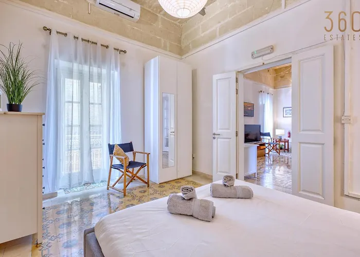 Lovely 4br Maltese With Private Garden & Bbq By 360 Estates * Cospicua