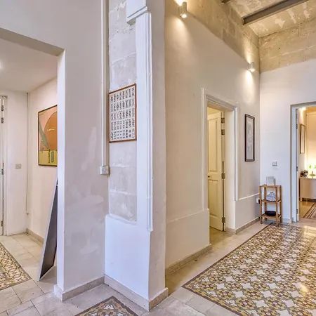 Lovely 4br Maltese With Private Garden & Bbq By 360 Estates Cospicua