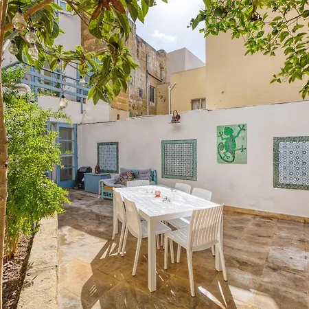 Prázdninový dům Lovely 4br Maltese With Private Garden & Bbq By 360 Estates