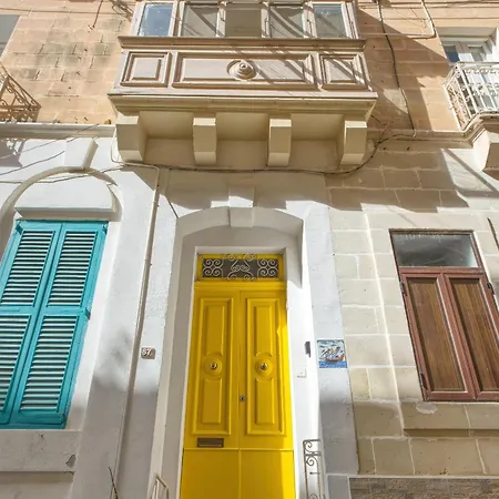 Lovely 4br Maltese With Private Garden & Bbq By 360 Estates Prázdninový dům *