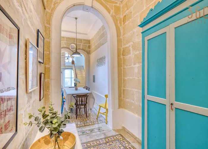 Lovely 4br Maltese With Private Garden & Bbq By 360 Estates Cospicua