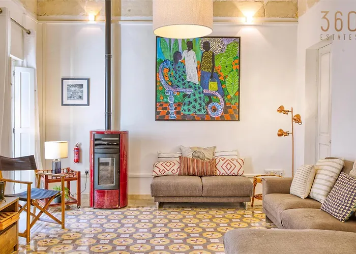 Lovely 4br Maltese With Private Garden & Bbq By 360 Estates