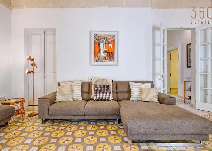 Lovely 4br Maltese With Private Garden & Bbq By 360 Estates *