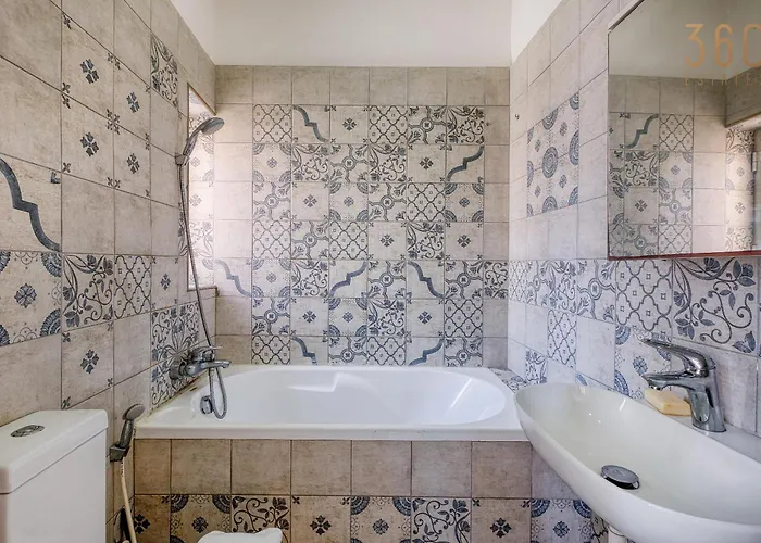 בית נופש Lovely 4br Maltese With Private Garden & Bbq By 360 Estates *