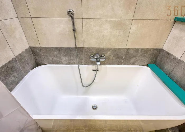 בית נופש Lovely 4br Maltese With Private Garden & Bbq By 360 Estates