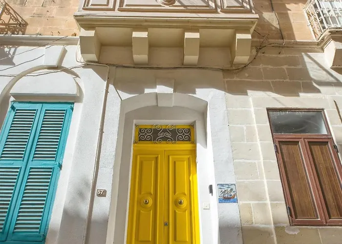 Lovely 4br Maltese With Private Garden & Bbq By 360 Estates Сasa de vacaciones *